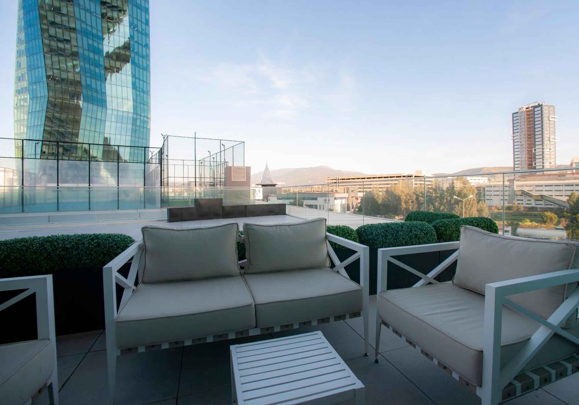 Four Points By Sheraton Измир Экстерьер фото