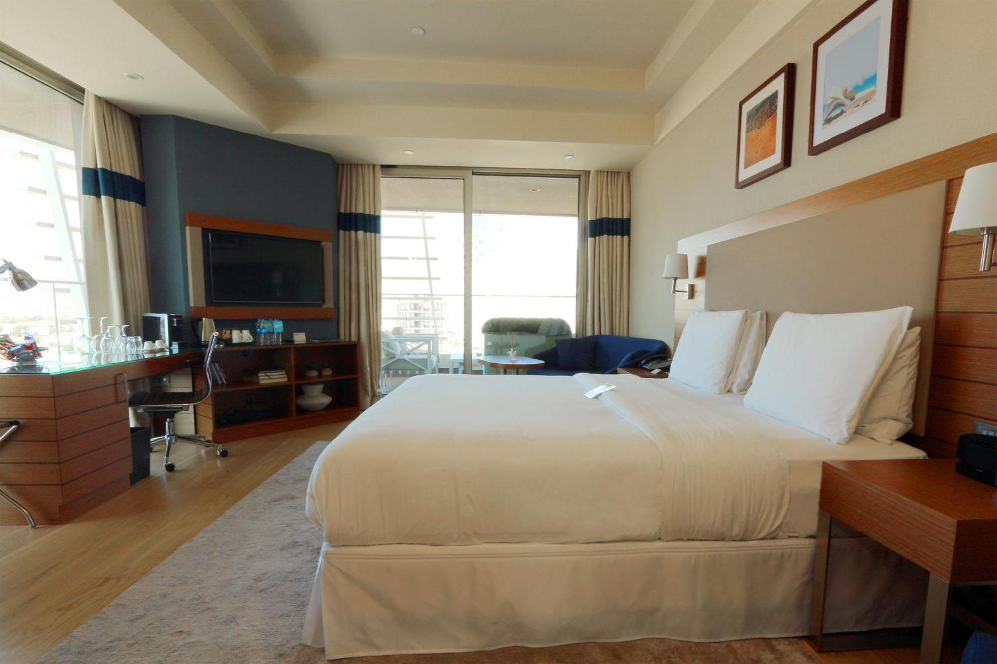 Four Points By Sheraton Измир Экстерьер фото